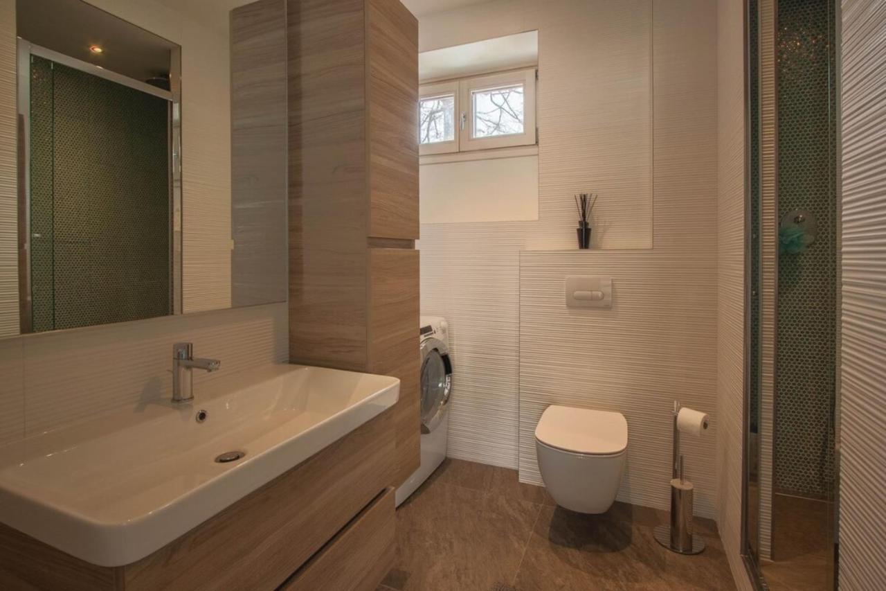 Les Aiguilles- Town Centre Luxury 2 Bedroom Apartment Chamonix Kültér fotó